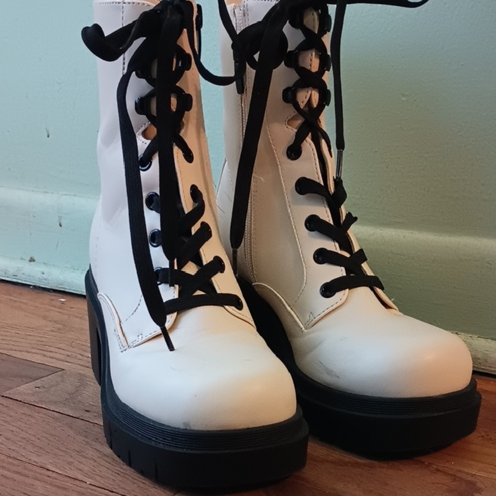 Nine West Black and Cream Combat Boots with Platform Sole